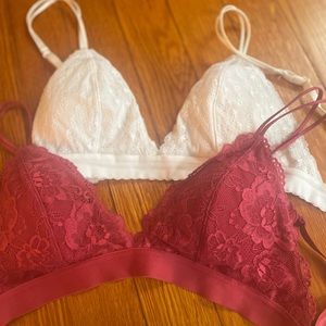 2 Lace bralettes